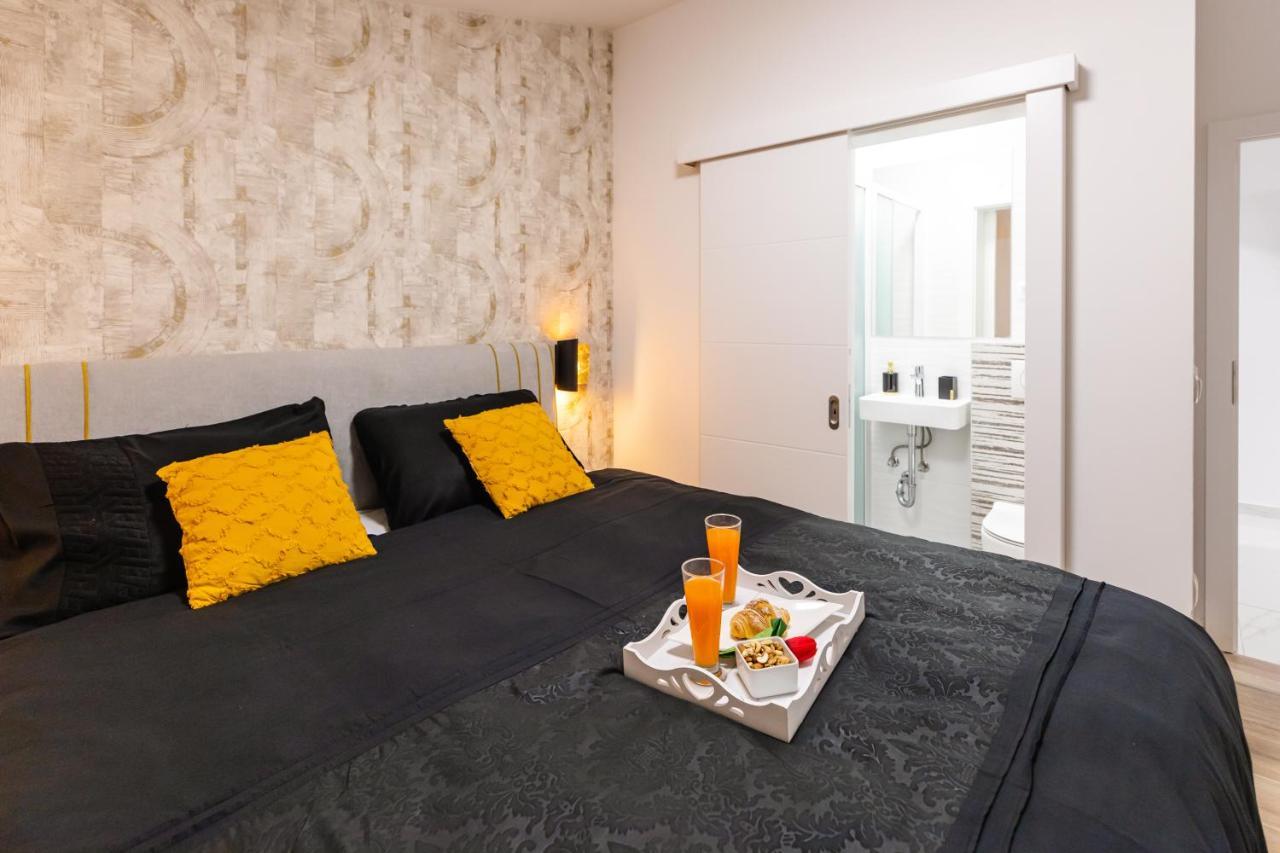 Apartman Laura Vir Exteriör bild