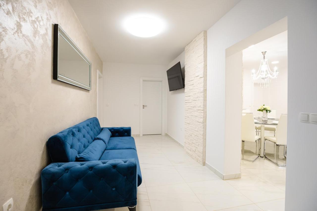 Apartman Laura Vir Exteriör bild