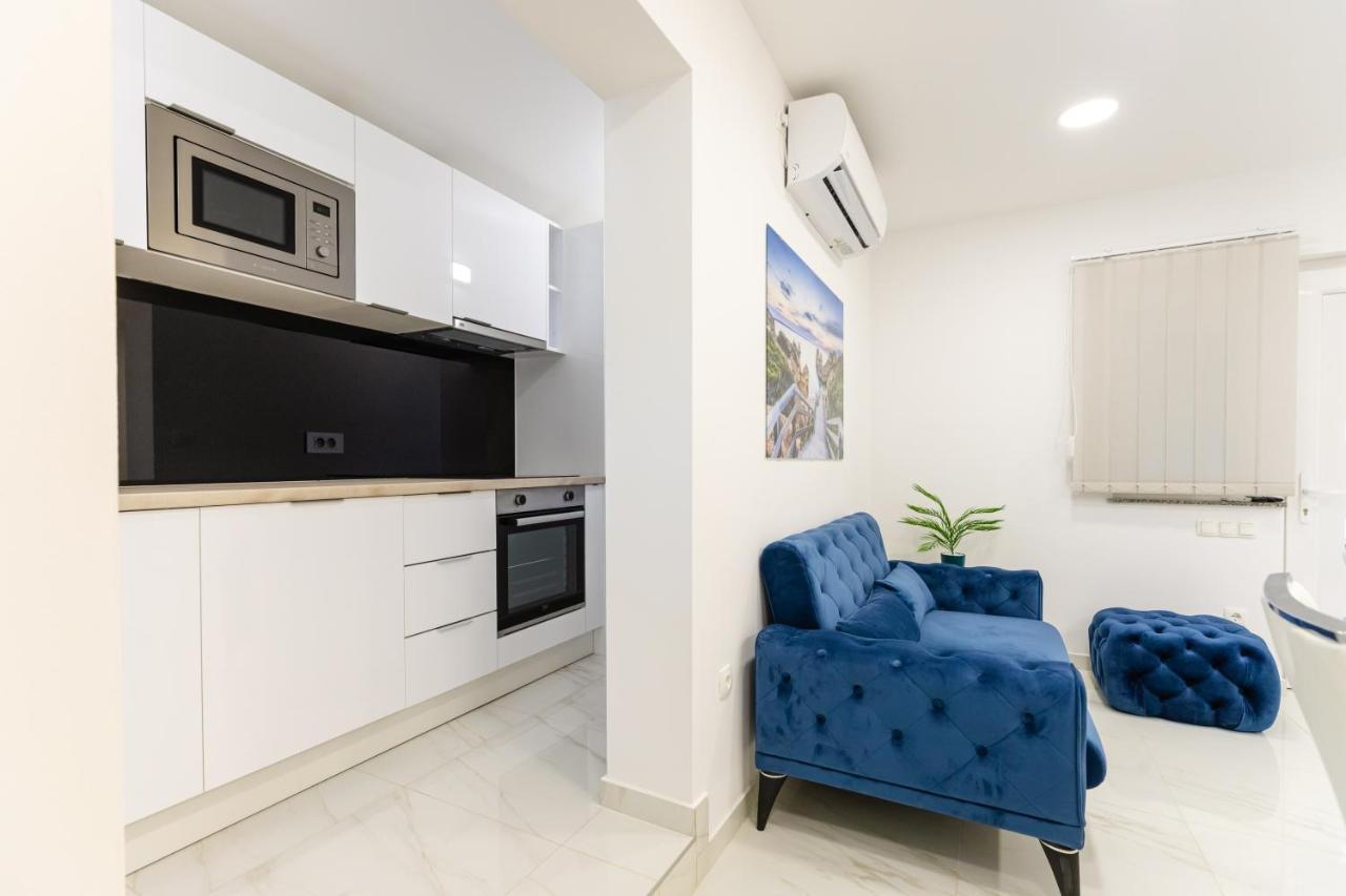 Apartman Laura Vir Exteriör bild
